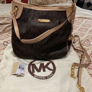 Michael kors Jet set brown shoulder bag/purse